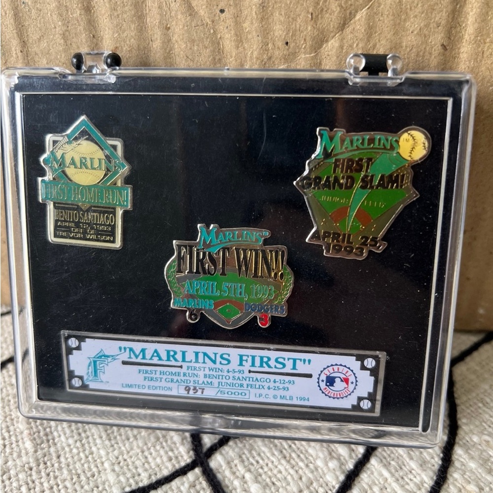 Florida Marlins First Win 1993 Inaugural Pin Set